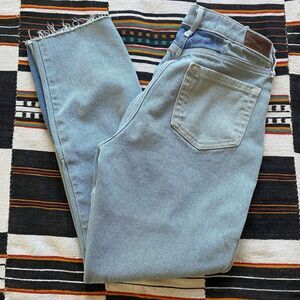 Hollister patchwork Ultra High Rise Mom Denim Jeans. 24/27.5. Festival Bohemian.